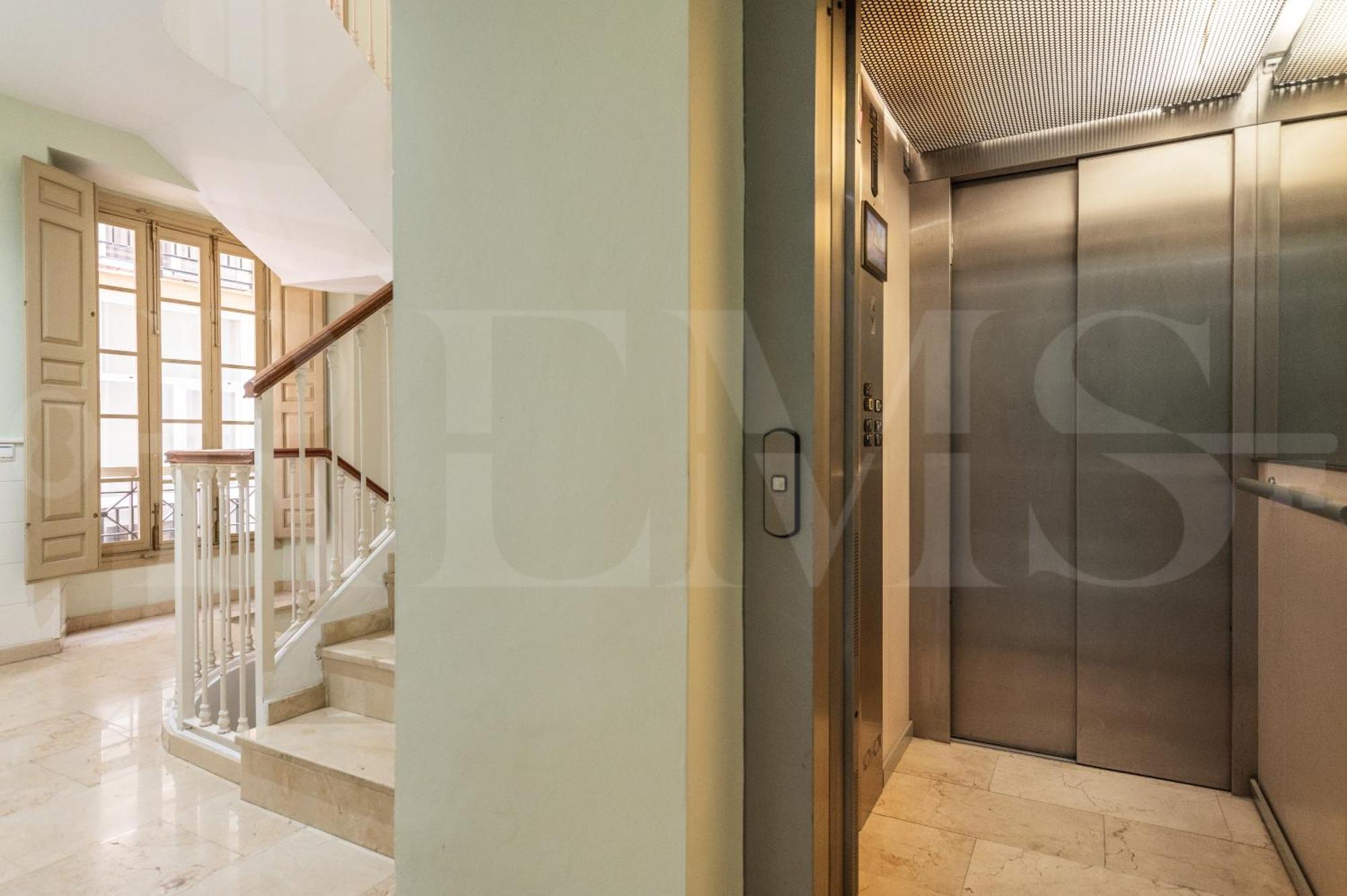 New Charming Duplex In The Heart Of By Rems Apartamento Málaga